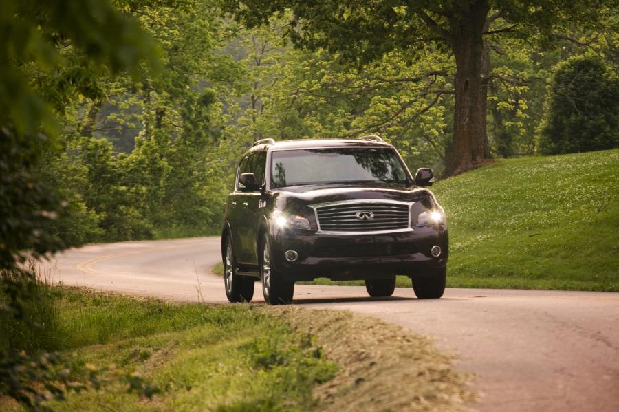  Infiniti QX56 2011 года  (фото 67 из 74)
